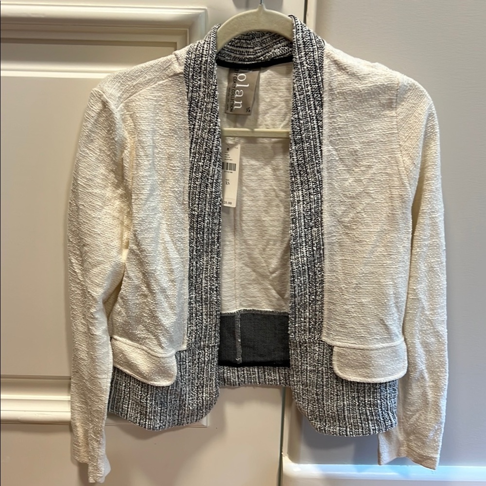 NWT Dolan Left Coast Collection Women's White and Gray Cadigan XS